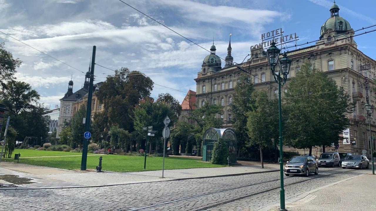 Modern Apartment In The City Center Plzeň Dış mekan fotoğraf